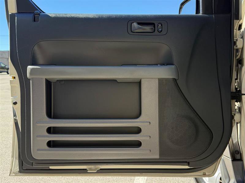 Used 2005 Honda Element EX image 15