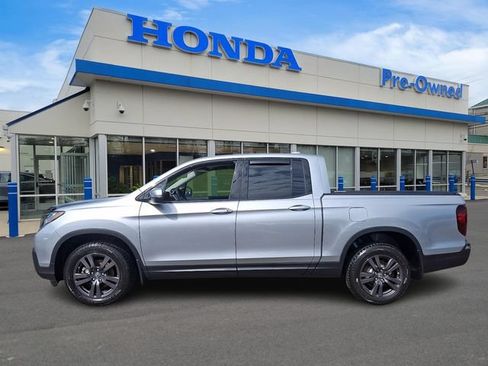 Used 2018 Honda Ridgeline Sport image 7