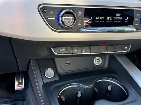 Used 2018 Audi A5 2.0T Premium Plus w/ Premium Plus image 13