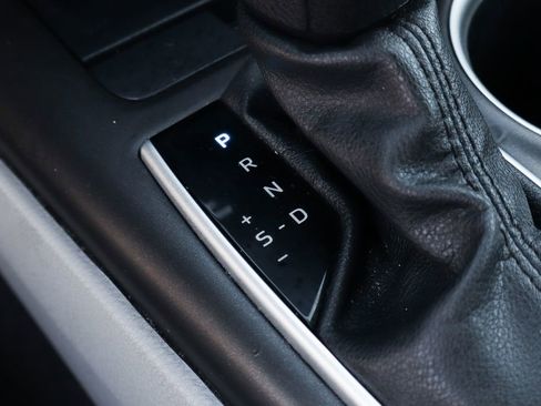 Used 2021 Toyota Camry LE image 35