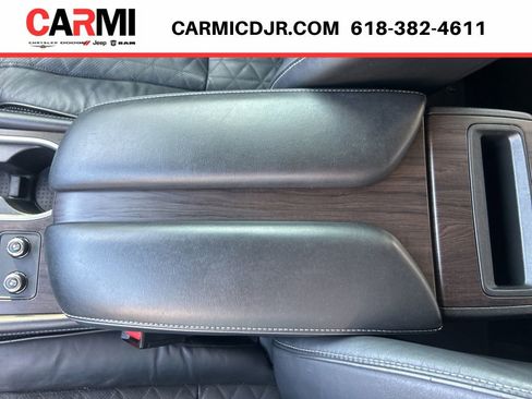 Used 2020 Nissan Murano Platinum w/ Cargo Package FWD image 32