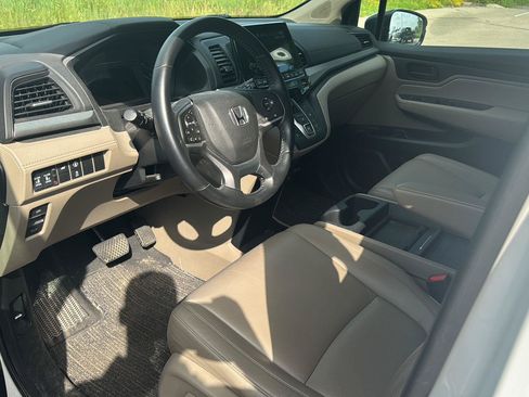 Used 2022 Honda Odyssey EX-L image 11