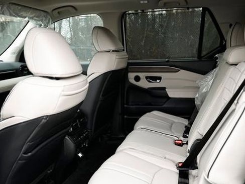 New 2026 Honda Pilot Elite image 30