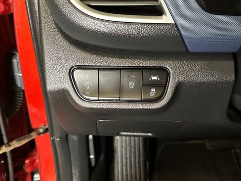 Used 2022 Kia Seltos S AWD/4WD image 18