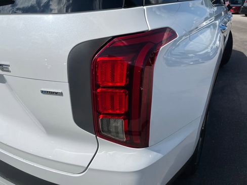 Used 2021 Hyundai Palisade SEL w/ Convenience Package AWD/4WD image 43