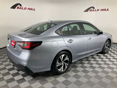 Used 2024 Subaru Legacy Premium image 6