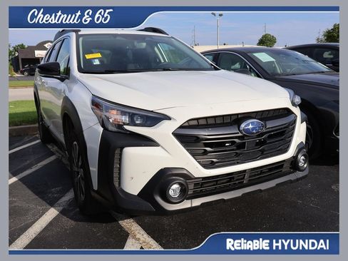 Used 2024 Subaru Outback Premium AWD/4WD image 1
