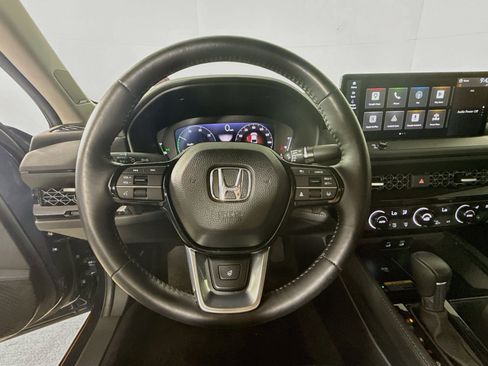 Certified 2025 Honda Accord Touring image 11