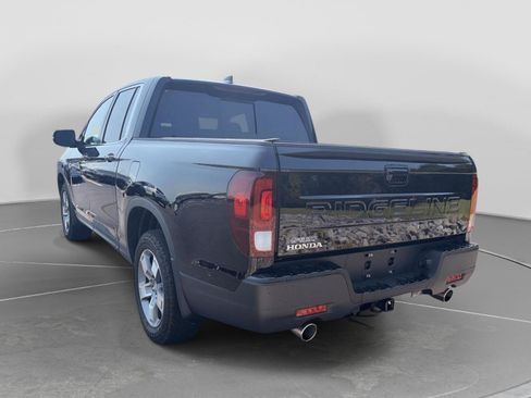 Used 2025 Honda Ridgeline RTL image 3