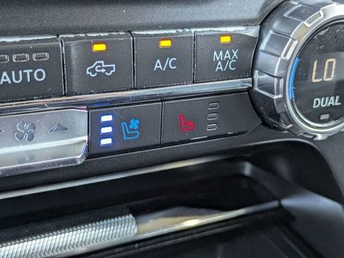 Used 2021 Ford F150 Lariat w/ Equipment Group 501A Mid AWD/4WD image 23