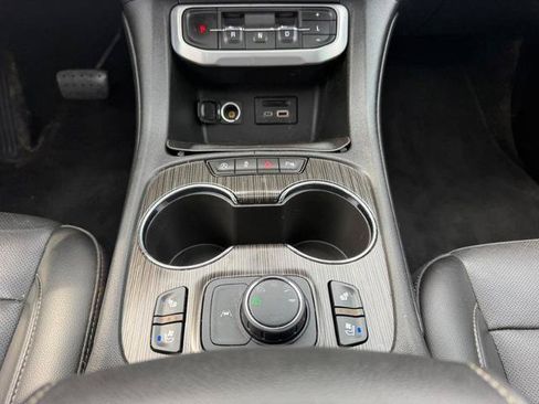 Used 2021 GMC Acadia SLT w/ Technology Package AWD/4WD image 20