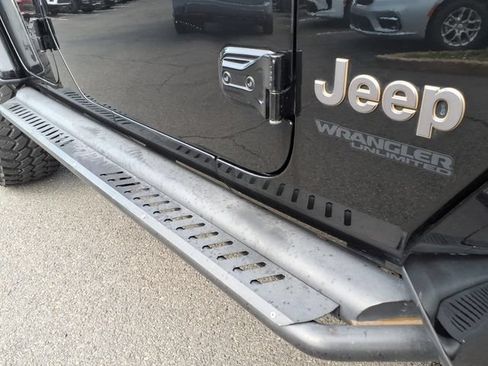 Used 2021 Jeep Wrangler Unlimited Rubicon w/ Trailer Tow Package AWD/4WD image 11