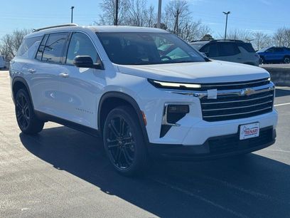 New 2026 Chevrolet Traverse LT w/ LPO, Floor Liner Package