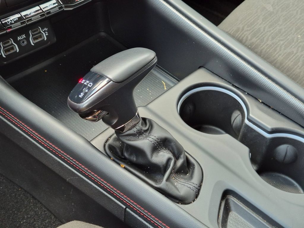 Used 2025 Dodge Durango GT AWD/4WD image 18