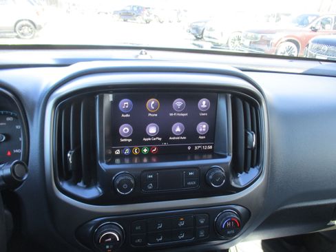 Used 2019 Chevrolet Colorado Z71 image 15