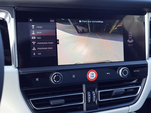 New 2026 Porsche Macan AWD/4WD image 19