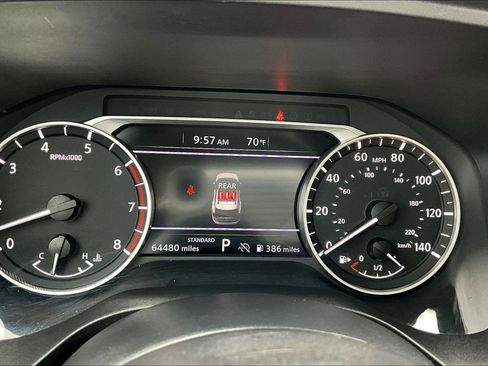 Used 2024 Nissan Rogue S image 18