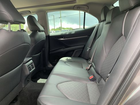 Used 2018 Toyota Camry XSE w/ Driver Assist Package FWD image 30