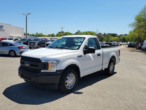 Used 2018 Ford F150 XL w/ Equipment Group 101A Mid image 1