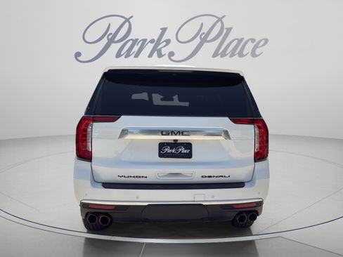 Used 2023 GMC Yukon Denali AWD/4WD image 4