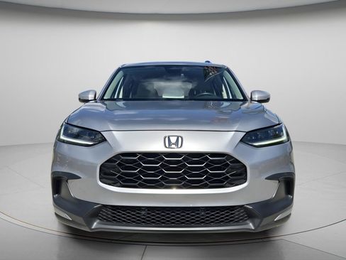 Used 2024 Honda HR-V LX image 5