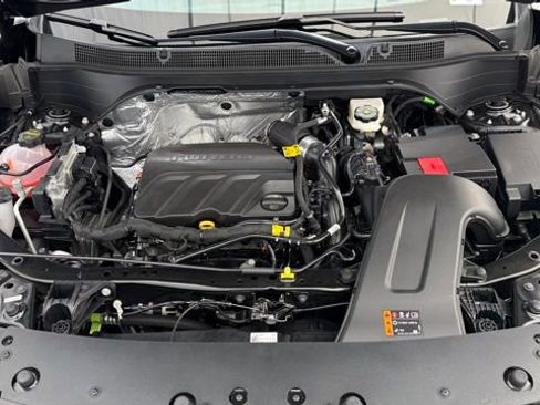 New 2026 Chevrolet Trax RS FWD image 8