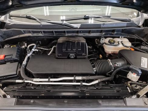Used 2021 Chevrolet Silverado 1500 Custom AWD/4WD image 3