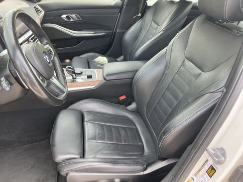 Used 2019 BMW 330i Sedan RWD image 18