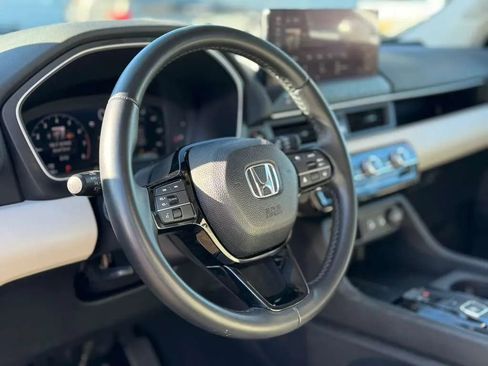Used 2026 Honda Passport RTL image 17
