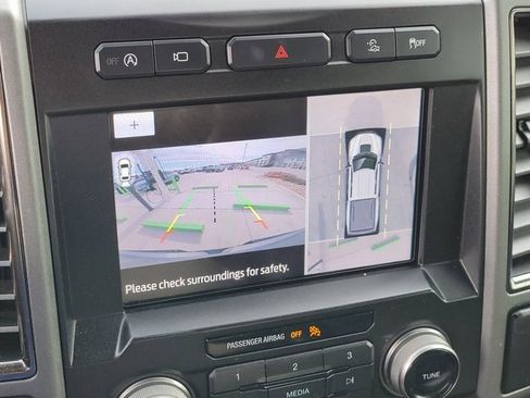 Used 2019 Ford F150 Raptor w/ Equipment Group 802A Luxury image 21