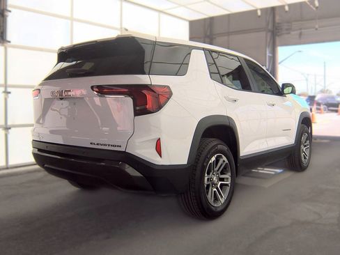 Used 2025 GMC Terrain Elevation FWD image 5