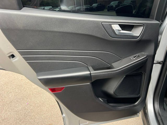 Used 2021 Ford Escape SEL AWD/4WD image 16