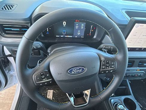 New 2025 Ford Maverick Lobo AWD/4WD image 10