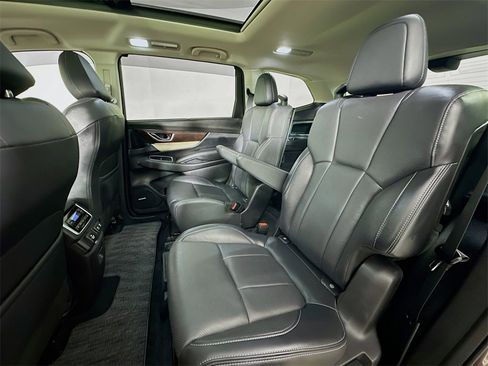Used 2021 Subaru Ascent Touring w/ Popular Package #2A image 4