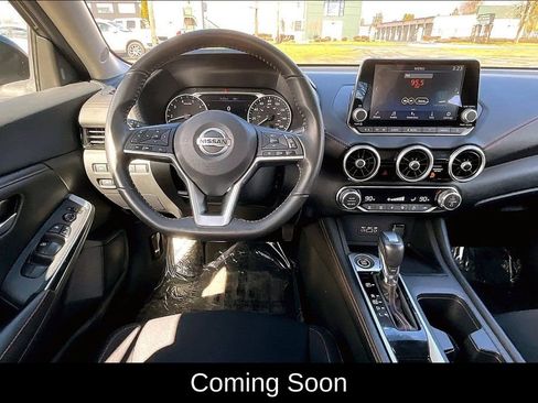 Used 2021 Nissan Sentra SR w/ Lighting Package image 7