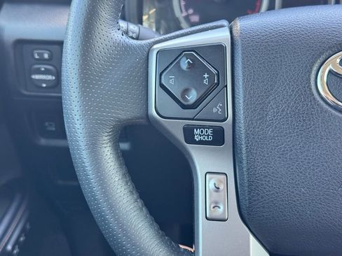 Used 2022 Toyota 4Runner Limited image 27