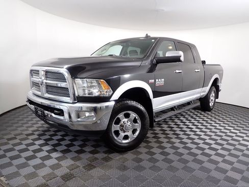 Used 2018 RAM 2500 Big Horn w/ Harvest Edition image 2