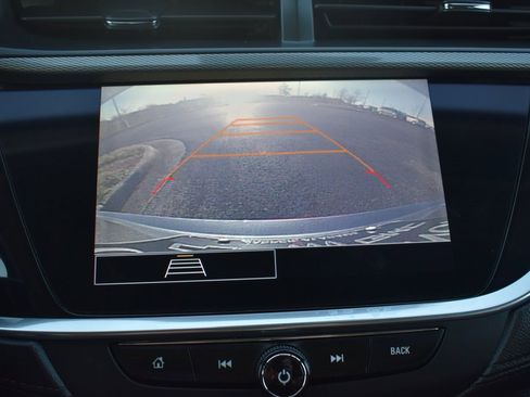 Used 2021 Buick Encore GX Select w/ Sport Touring Package image 18