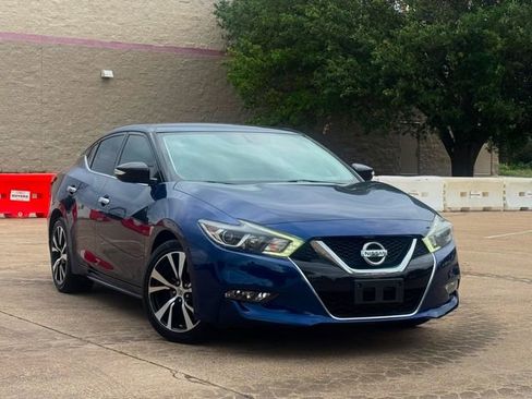 Used 2018 Nissan Maxima 3.5 SV image 2