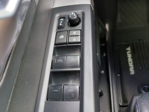 Used 2024 Toyota Tundra Platinum image 23