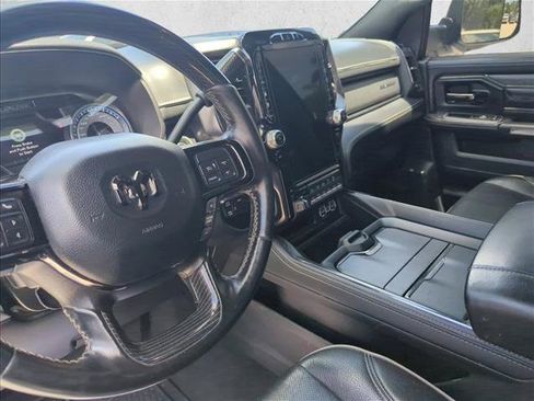 Used 2022 RAM 2500 Limited w/ Night Edition AWD/4WD image 7