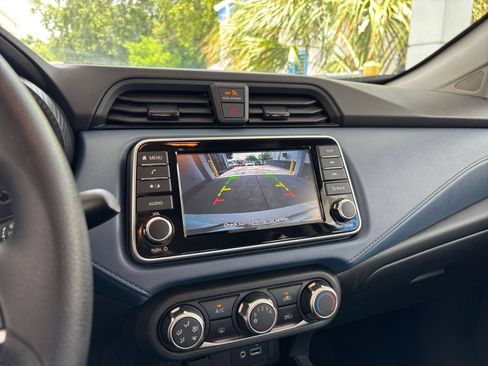 Used 2025 Nissan Versa SV FWD image 24