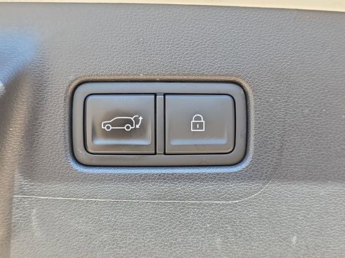 Used 2024 Hyundai Santa Fe Calligraphy FWD image 14