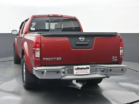 Used 2017 Nissan Frontier SV w/ SV Value Truck Package RWD image 17