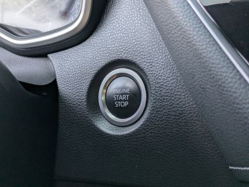 Used 2023 Toyota Corolla SE image 28