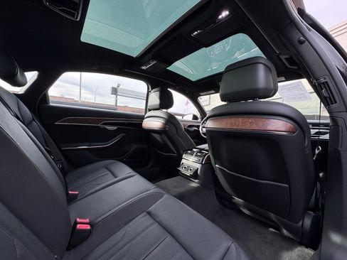 Used 2021 Audi A8 L 3.0T w/ Executive Plus Package image 28