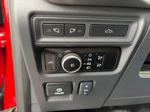 Used 2023 Ford F150 Lariat w/ Equipment Group 502A High AWD/4WD image 14