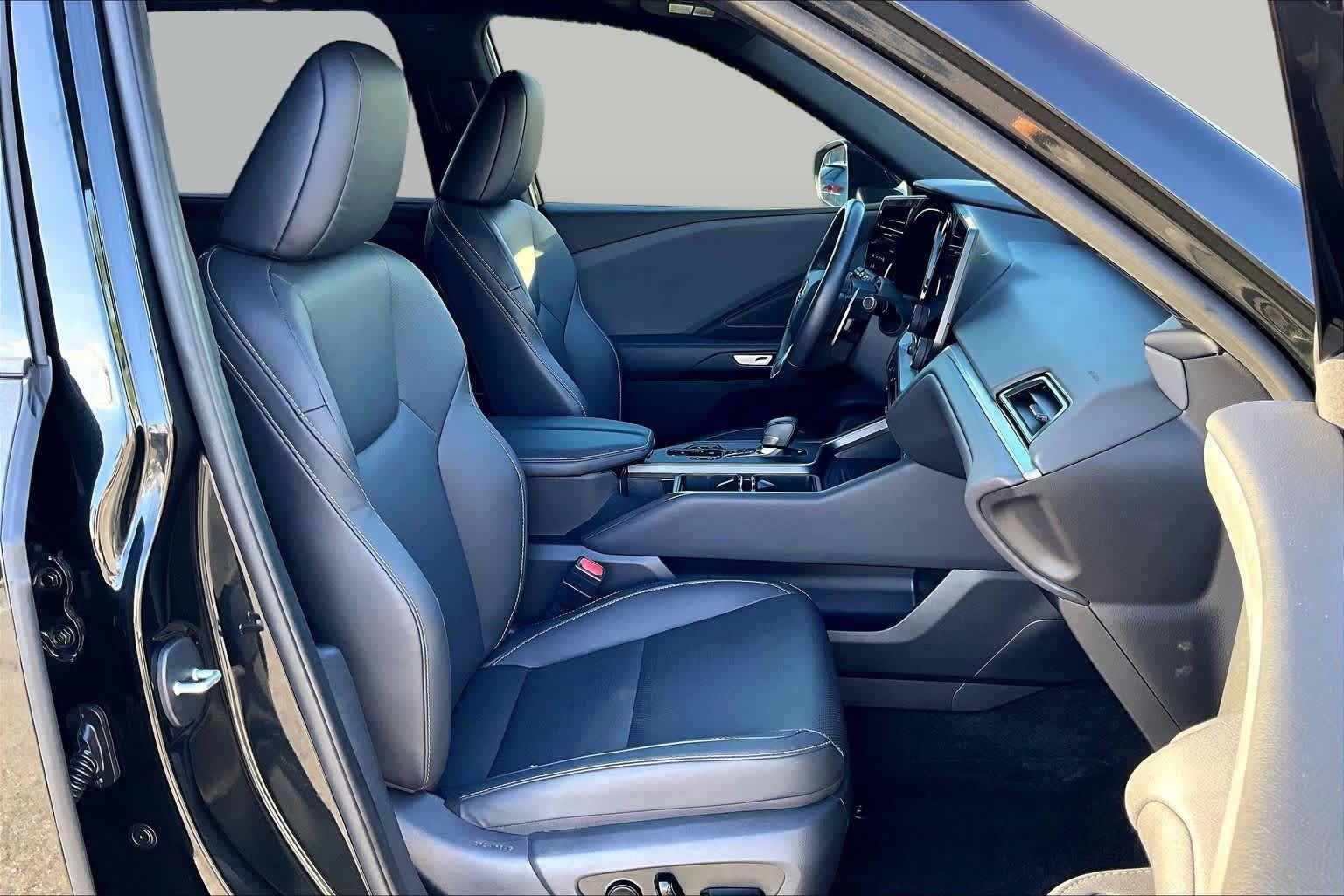Certified 2025 Lexus TX 350 AWD w/ Technology Package image 8