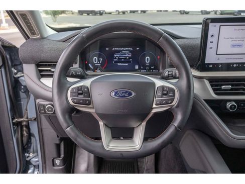 Used 2025 Ford Explorer Active w/ Active Comfort Package AWD/4WD image 22