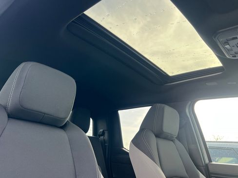 New 2024 Toyota Tacoma TRD Off-Road w/ TRD Off Road Upgrade Package image 13